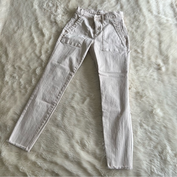 Ann Taylor LOFT Cream Raw Hem High Rise Skinny Utility Pant Size 2 - Picture 16 of 16